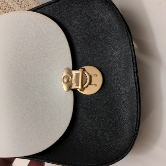 Girl's Toddler Play Purses, set of 2 - Picture 5 of 8